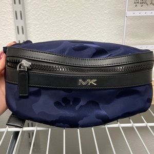 NWT Michael Kors Fanny pack